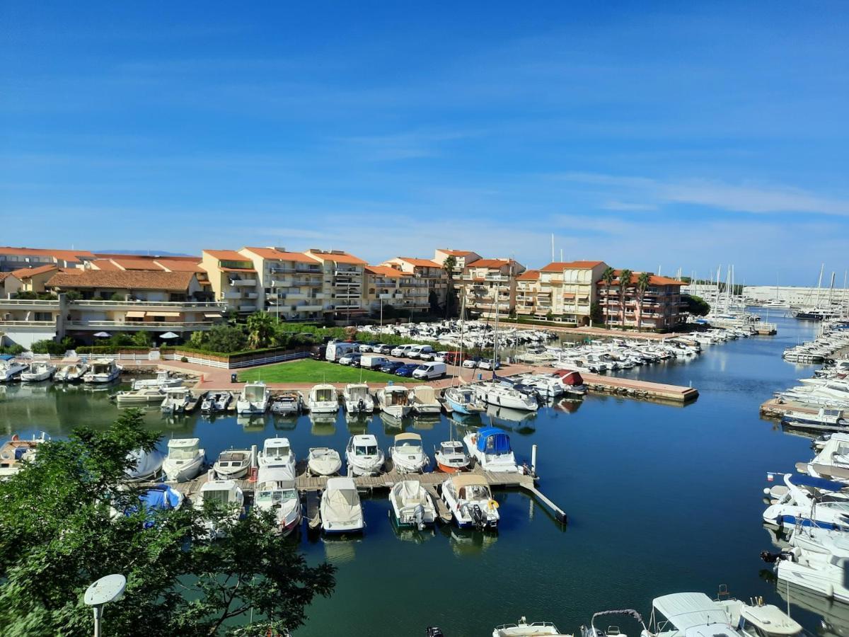 Appartement T2 Vue Mer Et Port,2 Balcons, Parking Prive Canet-en-Roussillon Exterior foto